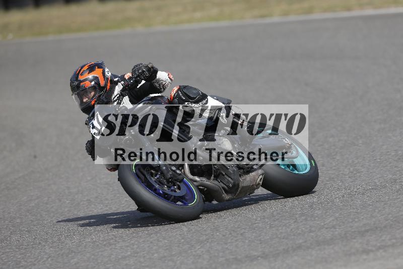 /37 09.08.2026  Pluess Motosport ADR/Freies Fahren/37
